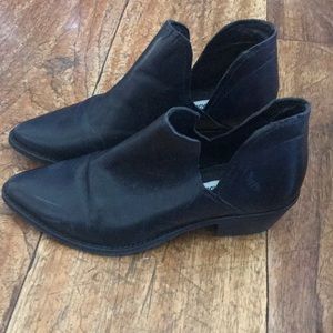 STEVE MADDEN black booties🖤